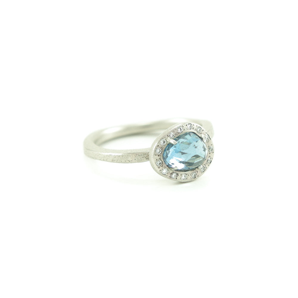 Hozoni Designs Selected as Rising Stars at JCK Las Vegas