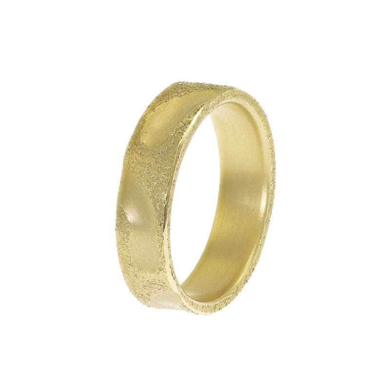 Women's 14K Gold Carved Band