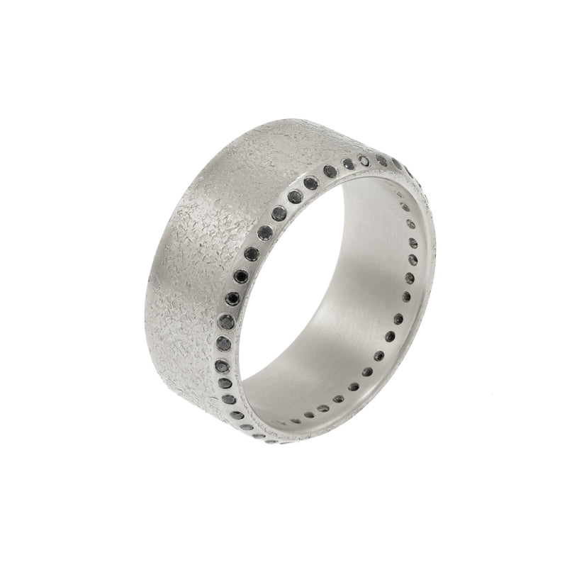 Men's 14K Gold Beveled Edge Rustic Band with Black Diamonds - Hozoni Designs