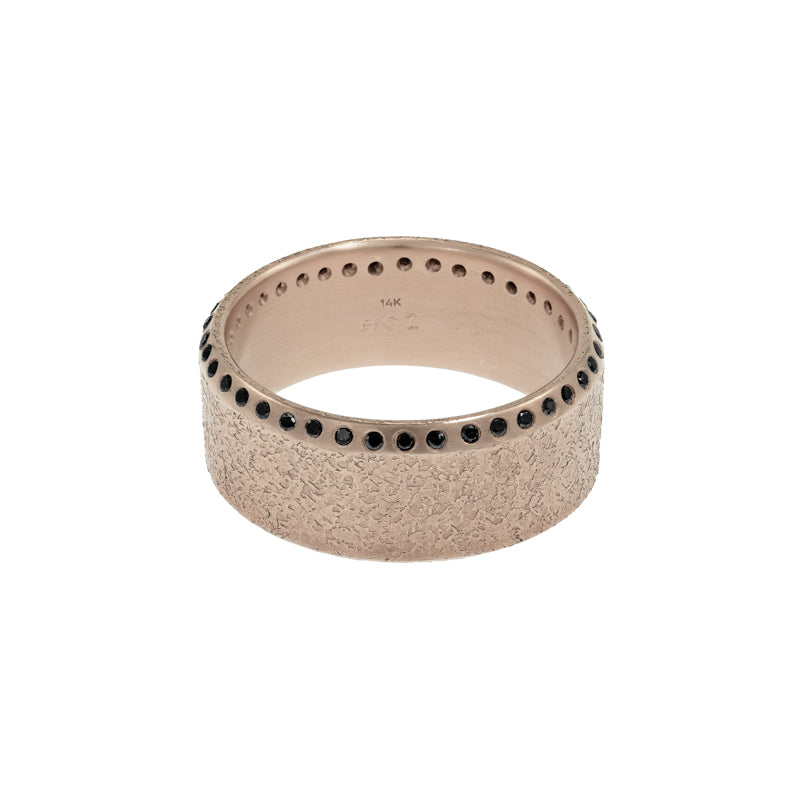 Men's 14K Gold Beveled Edge Rustic Band with Black Diamonds - Hozoni Designs