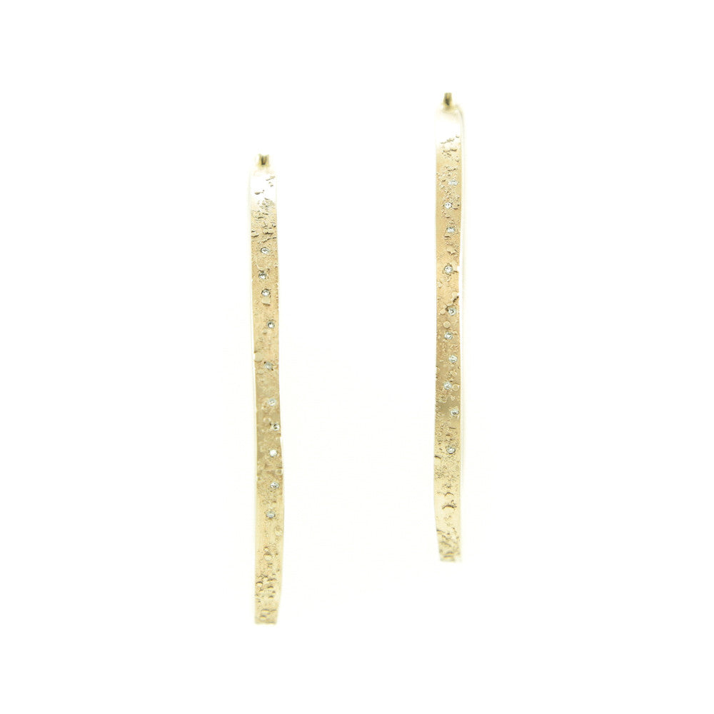 14K Gold Textured Hoop Earrings with White Diamonds - Hozoni Designs
