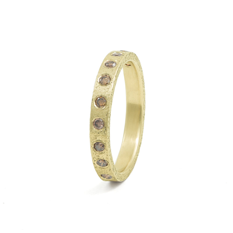 Women's 14K Gold 3mm Rustic Band with Flush Set Brown Diamonds - Hozoni Designs