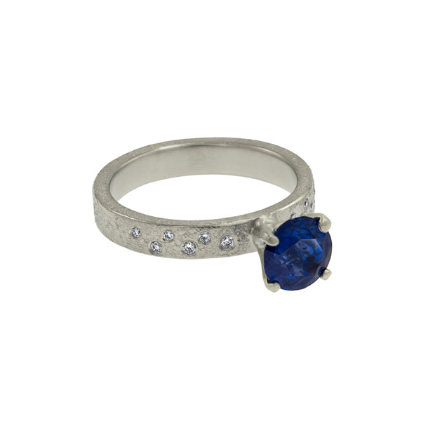 Round Blue Sapphire Gold Engagement Ring-3mm Band w Side Diamonds - Hozoni Designs