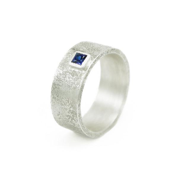 Men's Sterling Silver Rustic Band with Princess cut Sapphire - Hozoni Designs